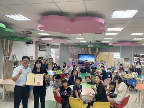 113學年度教育優先區親職講座--用桌遊陪孩子玩出好天賦和個性