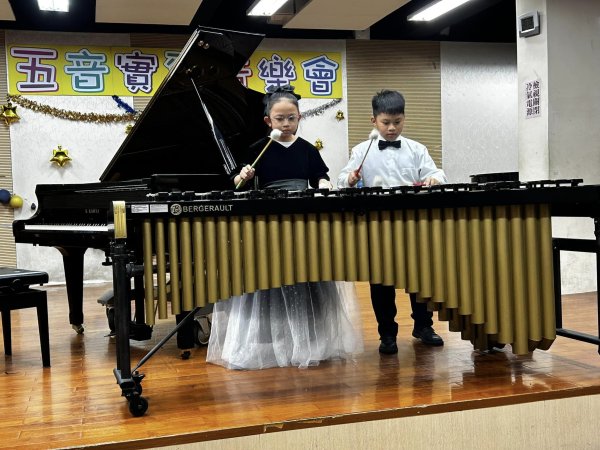 新勢國小悠韻之夜：5音實習音樂會帶來的美好樂聲與歌聲